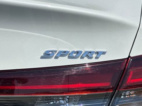 Certified 2025 Honda Civic Sport image 31