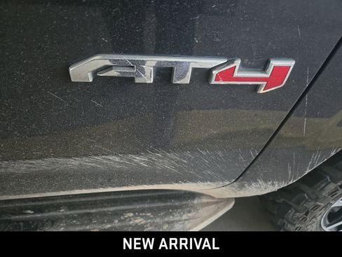 Certified 2023 GMC Yukon XL AT4 image 3