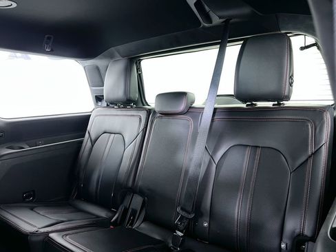 Used 2019 Ford Expedition Limited w/ Equipment Group 303A image 26