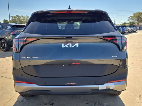 New 2026 Kia Sportage EX w/ EX Panoramic Sunroof Package AWD/4WD image 7