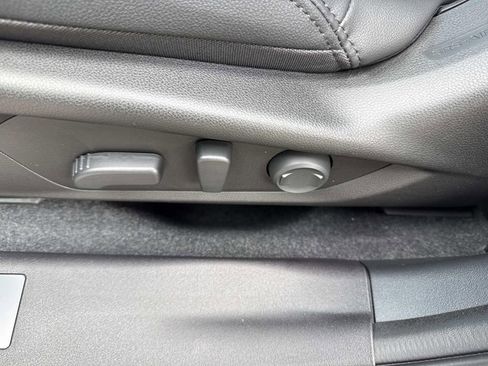 New 2026 Subaru Outback Premium image 23