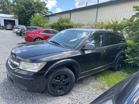 Used 2009 Dodge Journey SXT w/ Flexible Seating Group image 5