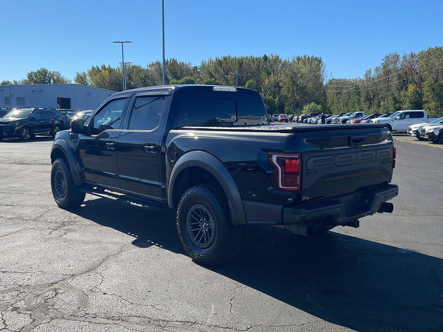 Used 2020 Ford F150 Raptor w/ Equipment Group 802A Luxury AWD/4WD image 3