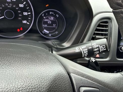 Used 2022 Honda HR-V Sport image 35