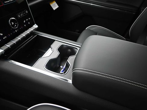 New 2026 GMC Sierra EV Elevation image 16