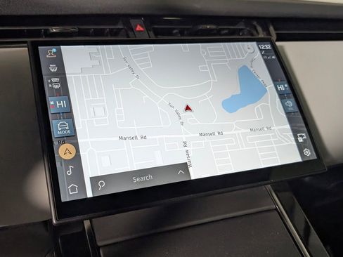 Used 2025 Land Rover Range Rover Evoque Dynamic SE image 30