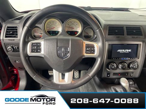 Used 2012 Dodge Challenger R/T RWD image 11