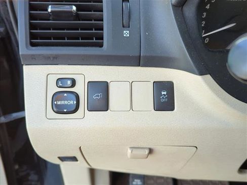 Used 2009 Toyota Venza AWD image 21