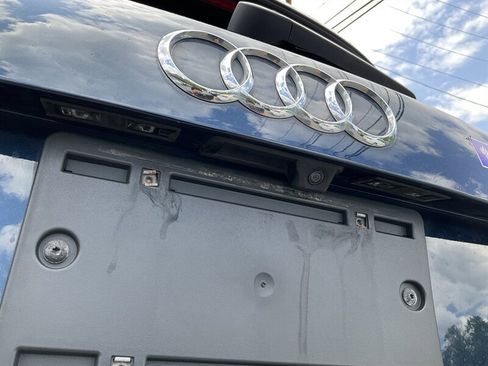 Used 2020 Audi Q3 2.0T Premium AWD/4WD image 10