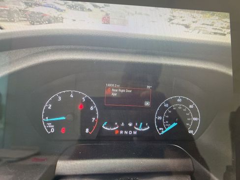 Used 2025 Ford Transit 350 XLT RWD image 5