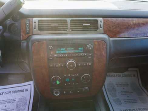 Used 2007 Chevrolet Avalanche LT w/ LT Preferred Equipment Group image 16