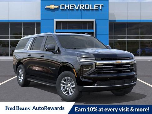 New 2025 Chevrolet Suburban LT w/ Comfort Package image 7