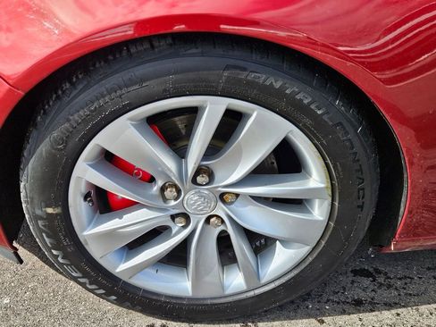 Used 2015 Buick Regal image 9