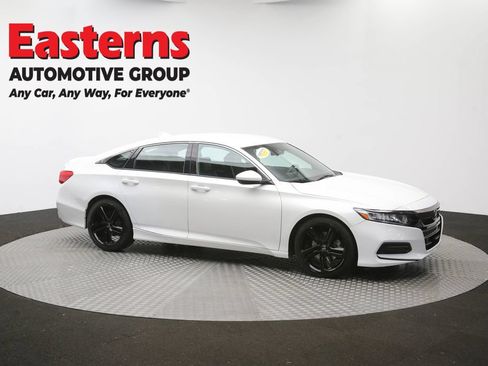 Used 2018 Honda Accord Sport image 41