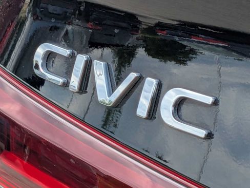 Certified 2025 Honda Civic Sport image 11