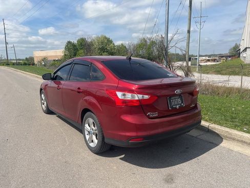 Used 2013 Ford Focus SE image 4