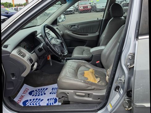 Used 2001 Honda Accord EX image 9