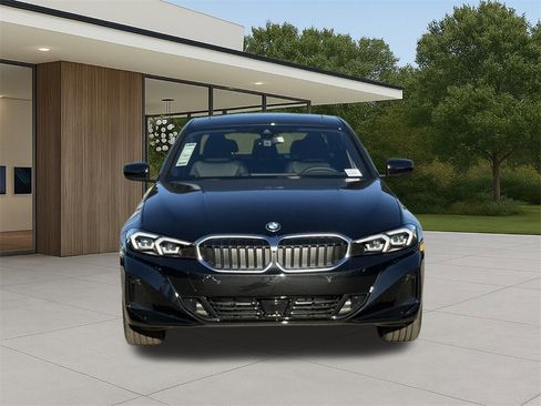New 2026 BMW 330i Sedan w/ Premium Package image 4