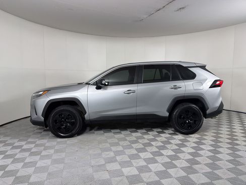 Used 2024 Toyota RAV4 LE FWD image 2