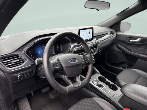 Used 2025 Ford Escape ST-Line AWD/4WD image 14