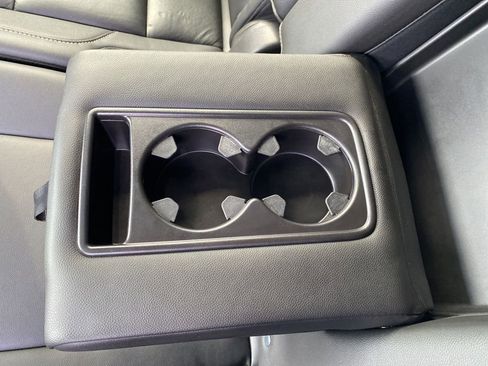 Used 2019 Chevrolet Tahoe LT RWD image 32
