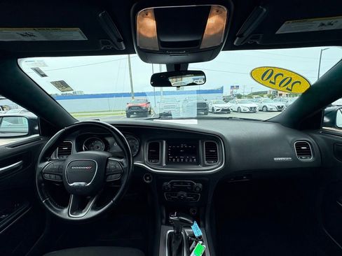 Used 2020 Dodge Charger SXT RWD image 32