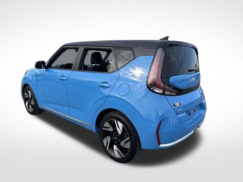 Used 2023 Kia Soul GT-Line image 3