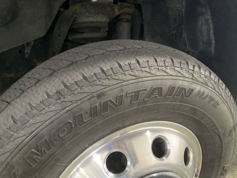 Used 2019 RAM 3500 Limited w/ Max Tow Package image 28