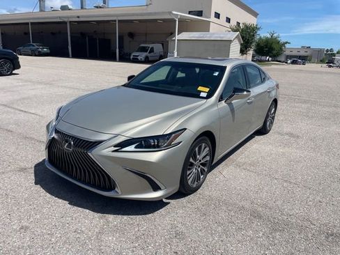 Used 2021 Lexus ES 350 w/ Premium Package FWD image 5