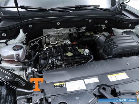 Used 2024 Volkswagen Atlas SE image 28