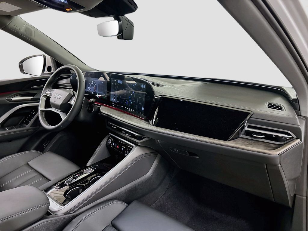 New 2026 Audi Q5 Premium Plus AWD/4WD image 14