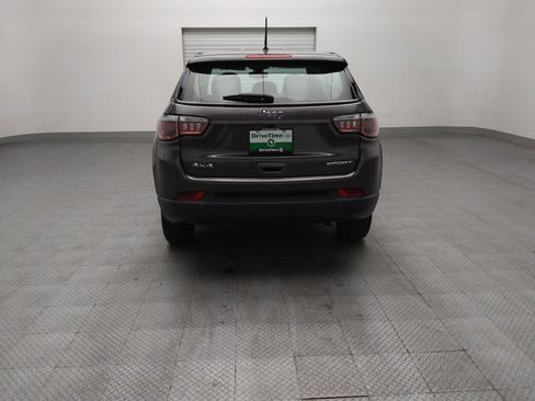 Used 2018 Jeep Compass Sport AWD/4WD image 6