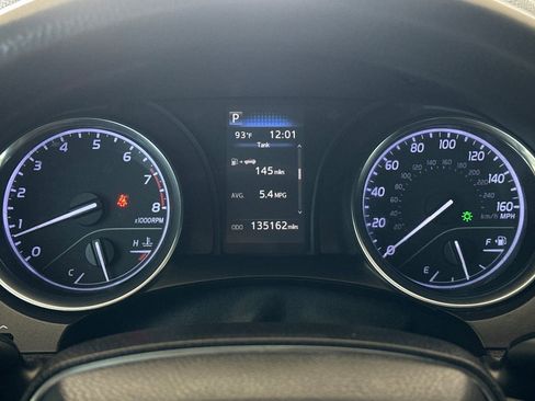 Used 2020 Toyota Camry LE FWD image 22
