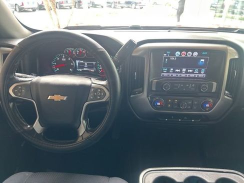 Used 2018 Chevrolet Silverado 1500 LT w/ All Star Edition image 18