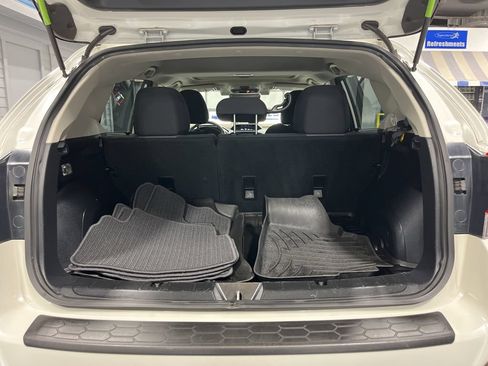 Certified 2023 Subaru Crosstrek 2.0i Premium AWD/4WD image 38