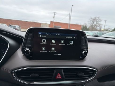 Used 2020 Hyundai Santa Fe Limited image 29