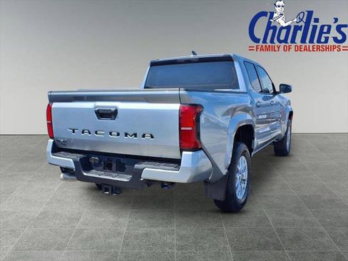 Certified 2024 Toyota Tacoma SR5 image 4