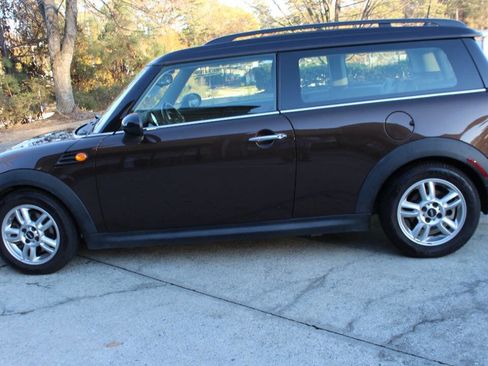 Used 2012 MINI Cooper Clubman image 4