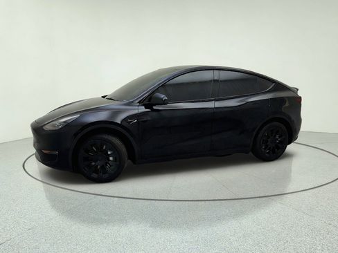 Used 2023 Tesla Model Y Long Range AWD/4WD image 15