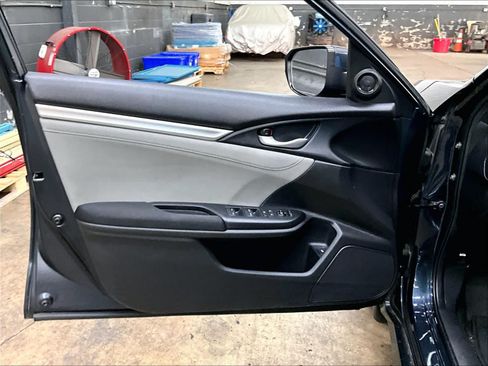 Used 2019 Honda Civic EX image 25
