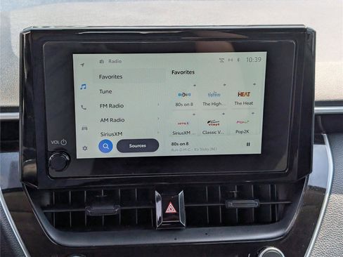 Used 2025 Toyota Corolla LE image 24