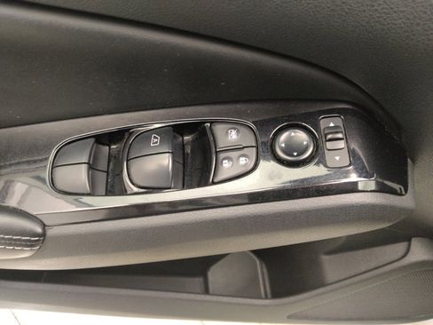 Used 2023 Nissan Altima 2.5 SV image 27