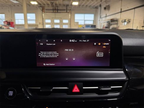 Certified 2024 Kia Seltos S image 16