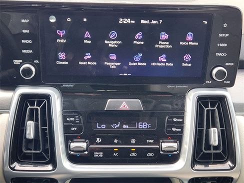 Certified 2023 Kia Sorento SX Prestige image 17