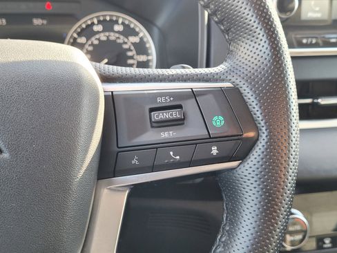 Used 2024 Mitsubishi Outlander SE image 20