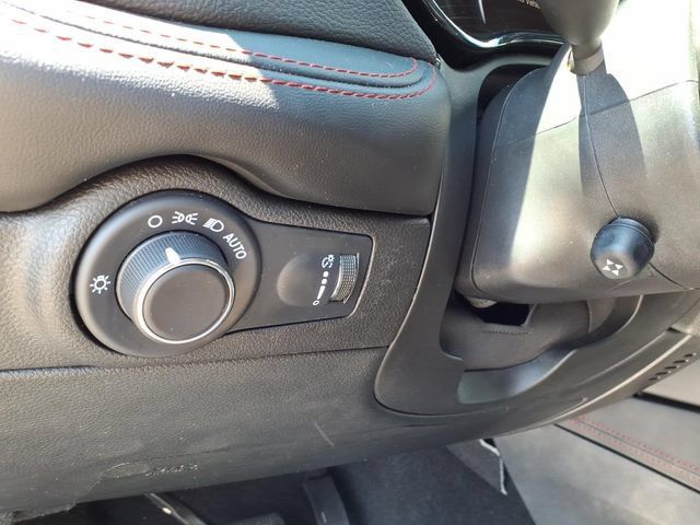Used 2024 Dodge Durango GT AWD/4WD image 21