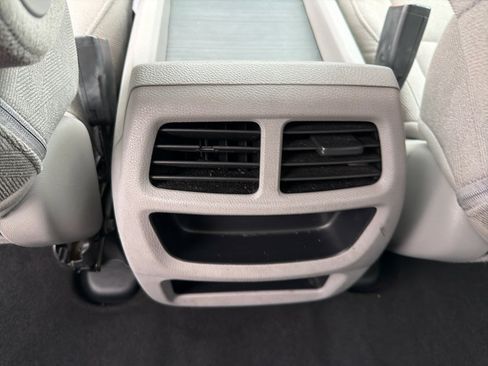 Used 2019 Honda Pilot LX image 21