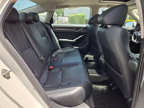 Used 2018 Honda Accord EX-L image 14