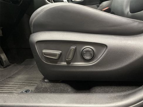 Used 2024 Toyota RAV4 XLE Premium w/ Weather Package AWD/4WD image 18