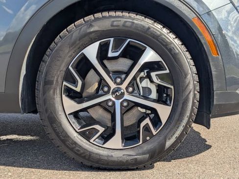 Certified 2023 Kia Sportage EX image 11